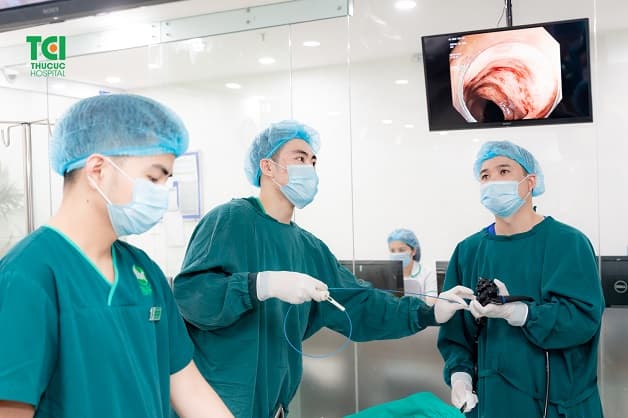 Nội soi đại tràng giúp sàng lọc phát hiện sớm ung thư đại trực tràng