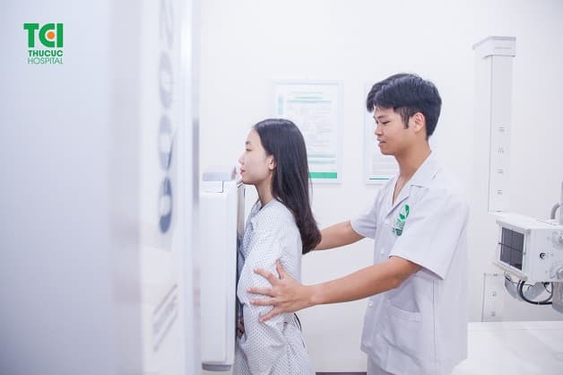 khám sức khỏe trước khi kết hôn