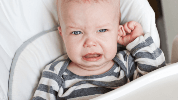 viêm tai giữa trẻ sơ sinh