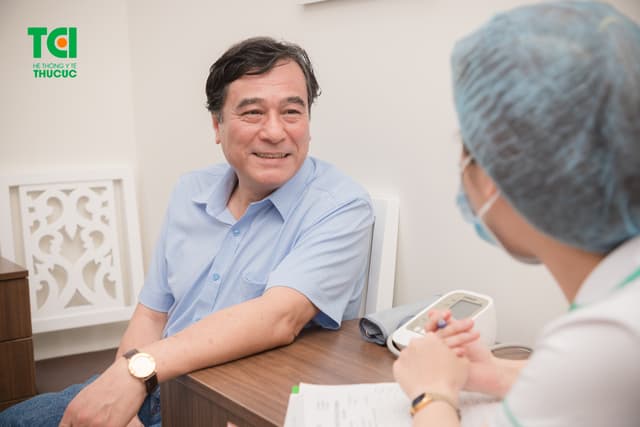 Trải nghiệm dịch vụ khám sức khỏe tại Thu Cúc TCI cùng NSND Mạnh Cường