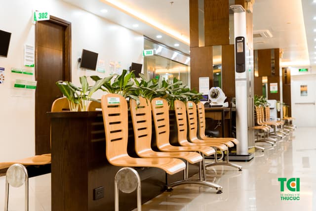 Trải nghiệm không gian khám bệnh hiện đại, đầy đủ tiện nghi