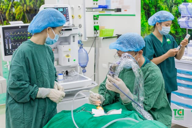 phẫu thuật vá màng nhĩ hết bao nhiêu tiền