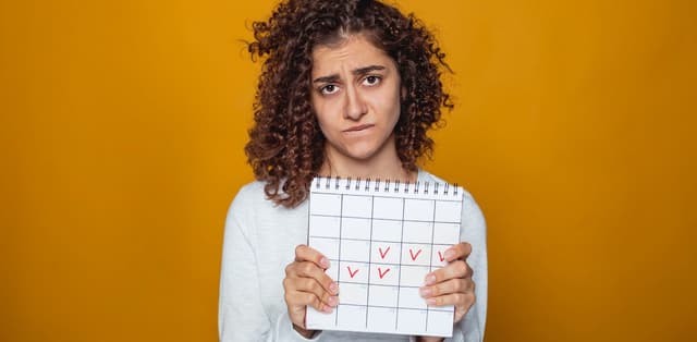 Chị em bị kinh nguyệt không đều nên uống thuốc gì?