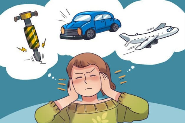 tự nhiên bị ù tai