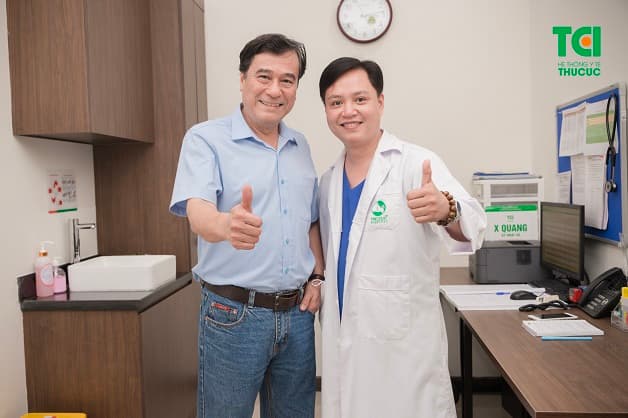 NSND Mạnh Cường đánh giá cao nội soi dạ dày - đại tràng NBI 5P tại Thu Cúc