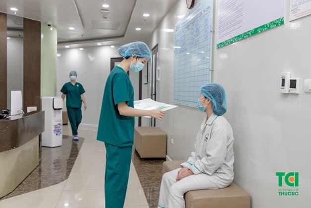 trước khi phẫu thuật