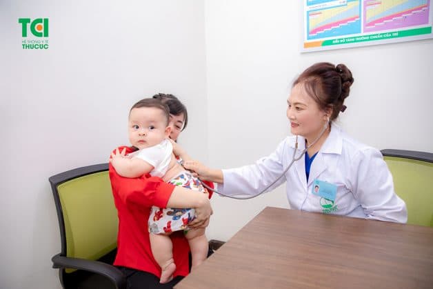 Béo phì là tình trạng bé hay gặp phải