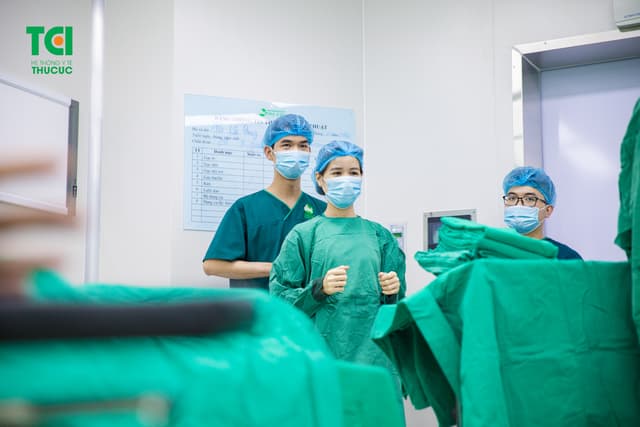 Phẫu thuật ung thư tuyến giáp tại Bệnh viện Thu Cúc