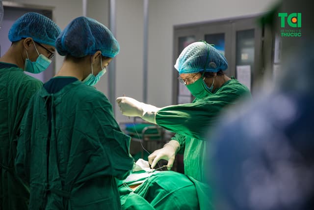 Phẫu thuật ung thư tuyến giáp tại Bệnh viện Thu Cúc