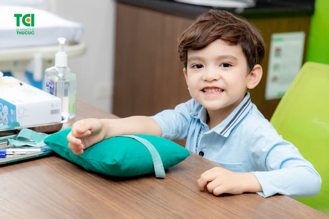 Khám sức khoẻ tổng quát cho bé 4 tuổi