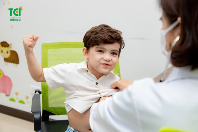 Khám sức khoẻ tổng quát cho bé 4 tuổi