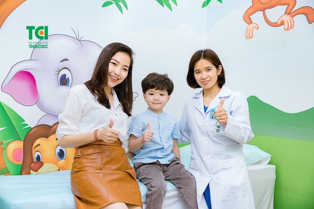Khám sức khỏe định kỳ cho trẻ tại Hệ thống Y tế Thu Cúc TCI