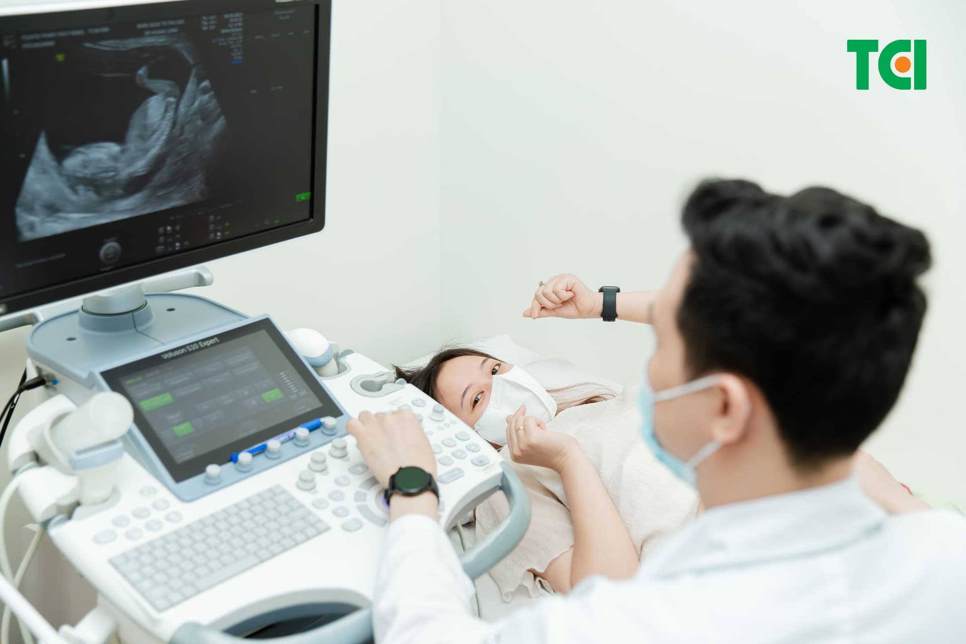 Siêu âm thai 10 tuần tuổi là một trong những cột mốc quan trọng