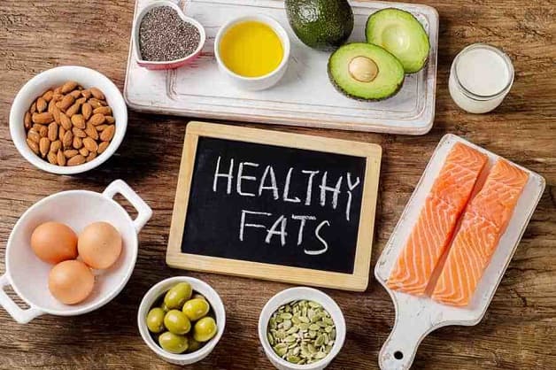 Trẻ biếng ăn chậm lớn phải làm sao? Mẹ nên bổ sung các thực phẩm có chứa chất béo tốt