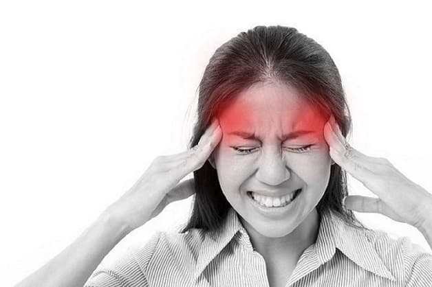 triệu chứng đau đầu khám khoa nào