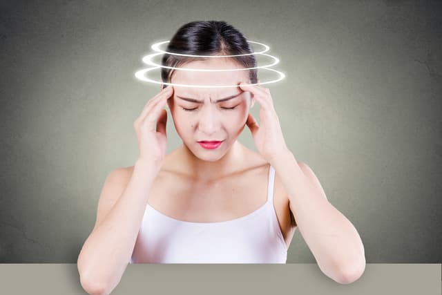 Rối loạn tiền đình và thiếu máu não có mối liên hệ thế nào?