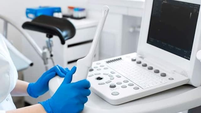 Đối với thai 9 tuần siêu âm bụng hay đầu dò hợp lý nhất?