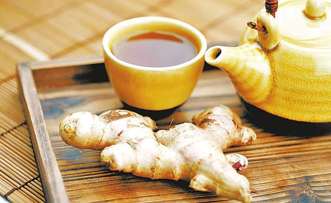 Dùng gừng là một cách điều trị viêm họng hiệu quả được nhiều người áp dụng