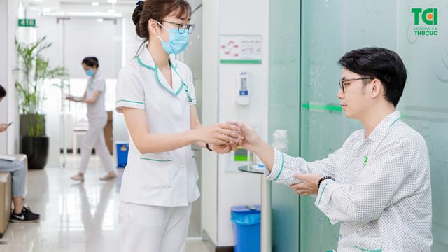 Có thể chẩn đoán ung thư dạ dày giai đoạn sớm không?