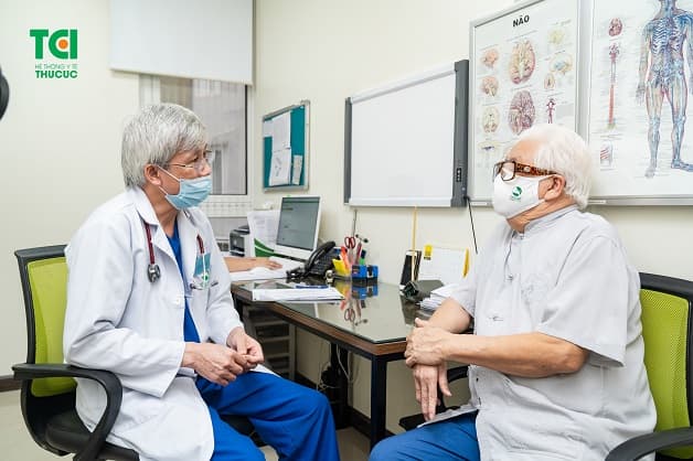 Thăm khám tại chuyên khoa nội thần kinh uy tín giúp cải thiện chứng đau buốt đầu một cách hiệu quả.