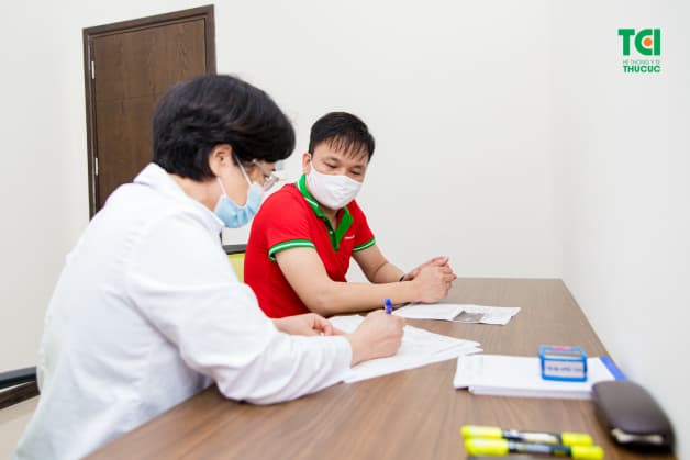 Kiểm tra sức khỏe cho cbcnv