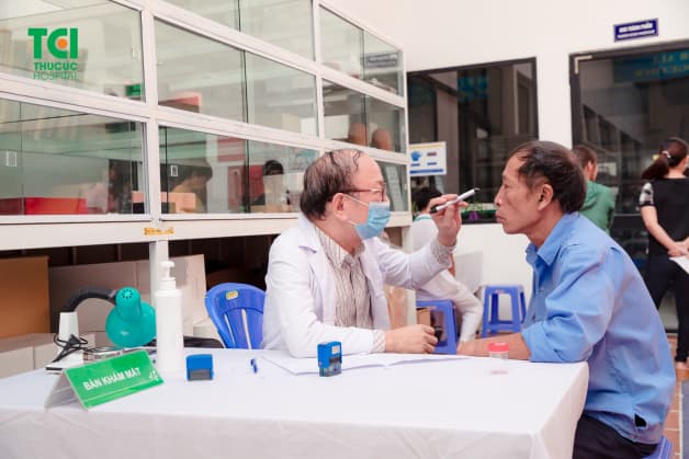 khám sức khỏe định kỳ công ty có bắt buộc