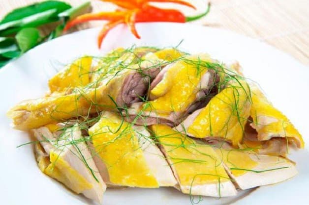 Người bệnh sau mổ u vú kiêng ăn gì