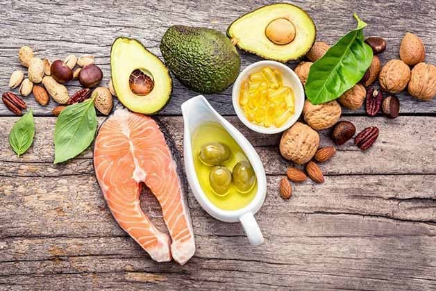 Người bị thiếu máu não gây chóng mặt nên ăn nhiều chất béo lành mạnh