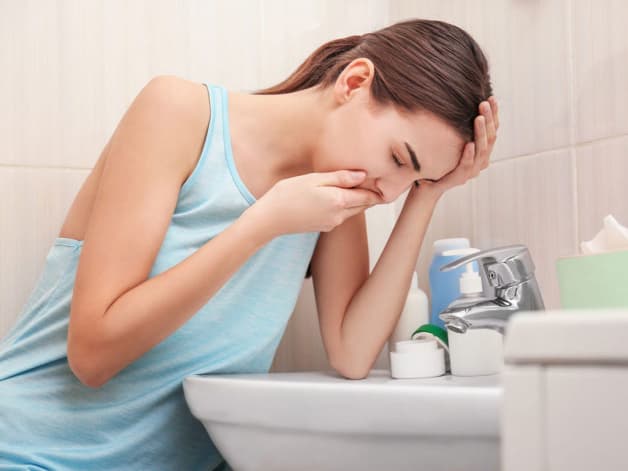 triệu chứng bệnh ung thư thực quản