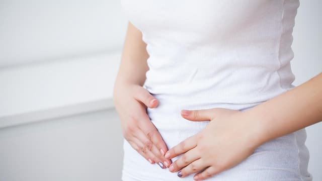 3 dấu hiệu u nang buồng trứng xoắn điển hình