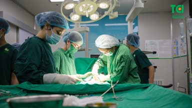 Có nên thắt ống dẫn trứng khi mổ đẻ hay không?