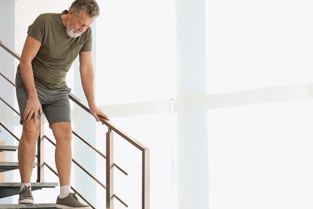 triệu chứng đau khớp gối