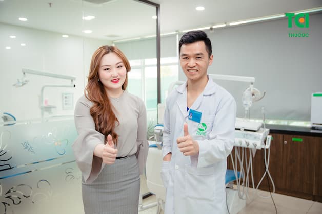 Trước khi thực hiện niềng răng, người bệnh nên tìm hiểu kỹ để chọn cơ sở nha khoa uy tín.