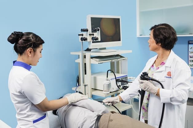 Bệnh nhân cần nhịn ăn trước khi nội soi khoảng 6 đến 8 tiếng giúp bác sĩ dễ dàng quan sát tình trạng của dạ dày