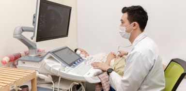 Siêu âm có dịch trong tử cung nguy hiểm như thế nào?