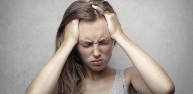 Ù tai đau nửa đầu là dấu hiệu của những bệnh lý nào?