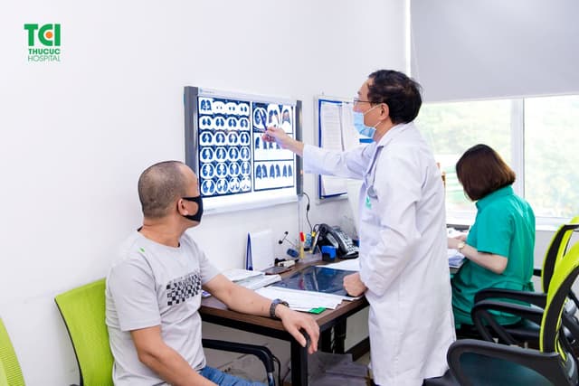 Bệnh hẹp động mạch vành: biểu hiện, mức độ nguy hại và cách điều trị