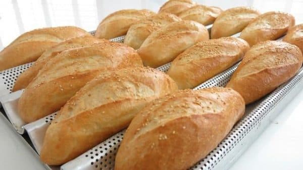 Viêm họng kiêng bánh mỳ