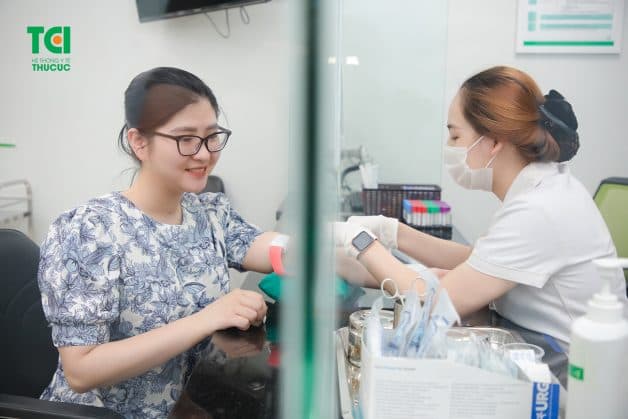 Để chẩn đoán tình trạng viêm Amidan, bác sĩ sẽ thăm khám tổng quát, thực hiện một số xét nghiệm, nội soi và chẩn đoán hình ảnh