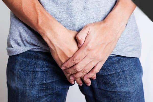 Kiểm tra bộ phận sinh dục là một trong những bước thăm khám quan trọng giúp bác sĩ phát hiện những dấu hiệu sớm của các loại bệnh lý nghiêm trọng