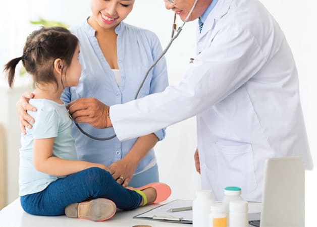 Trẻ em từ 5-15 tuổi dễ bị thấp tim nhất nên cần được theo dõi và chăm sóc đặc biệt để tránh mắc bệnh.