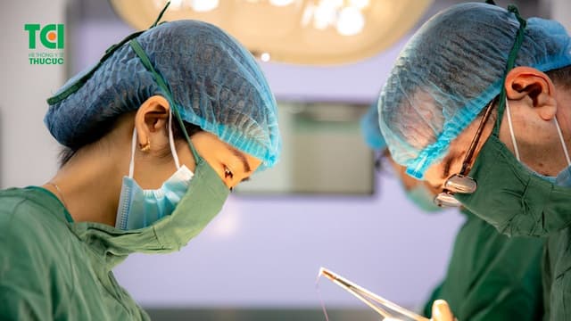 Phẫu thuật thông tắc vòi trứng và những điều cần biết