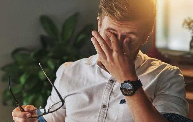 Bệnh đau đầu mờ mắt cần được điều trị kịp thời