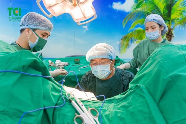 Điều trị bệnh trĩ ra máu bằng phương pháp Longo đang được ứng dụng rất thành công và hiệu quả