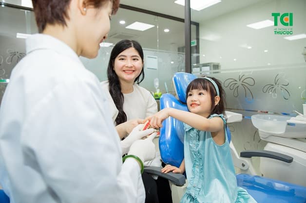 Khoa Nhi - Hệ thống Y tế Thu Cúc TCI là nơi quy tụ những bác sĩ Nhi đầu ngành có chuyên môn cao và nhiều năm kinh nghiệm