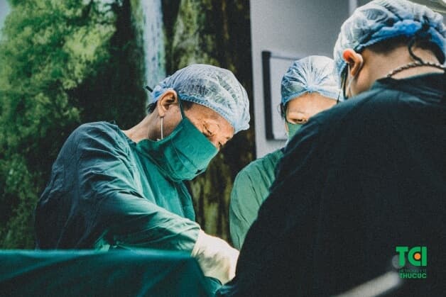 Phẫu thuật cắt bao quy đầu