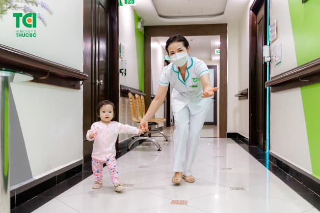 Chăm sóc trẻ bị viêm thanh quản