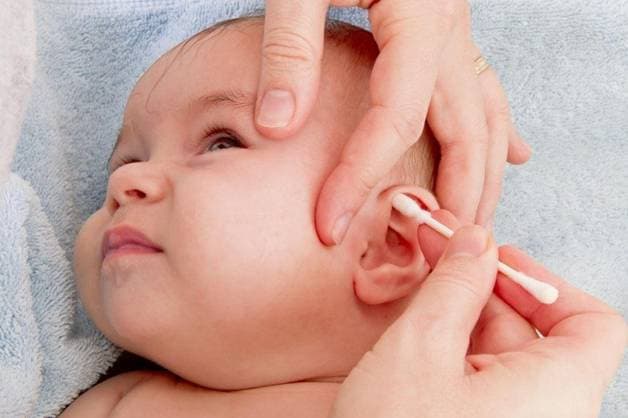 Nổi mụn ở vành tai nguy hiểm không