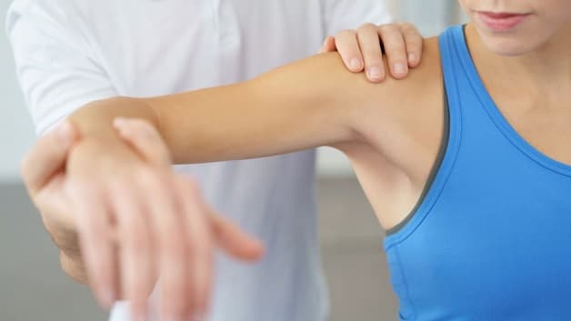 nhận biết đột quỵ cấp