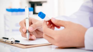 Giải đáp thắc mắc: Giá xét nghiệm Triple Test bao nhiêu?